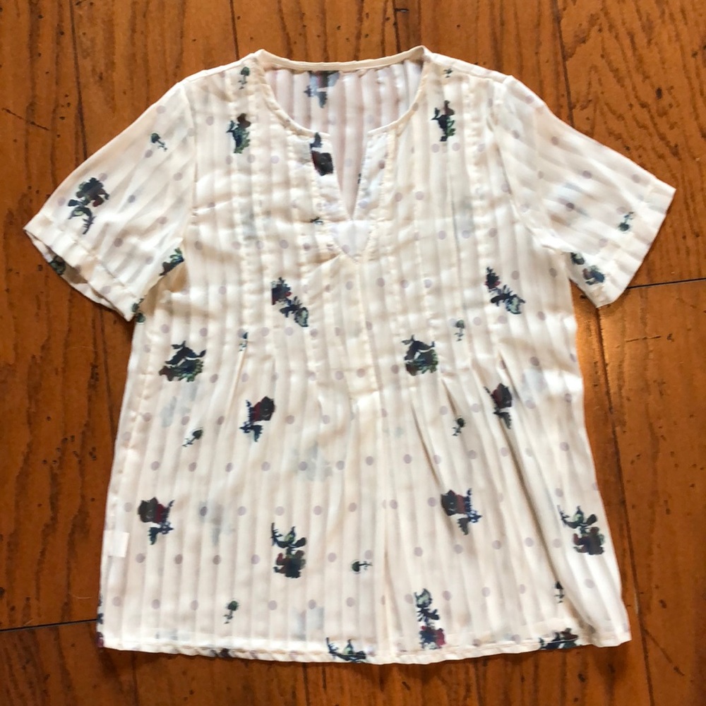 Lovely Size Small Shein blouse, never worn